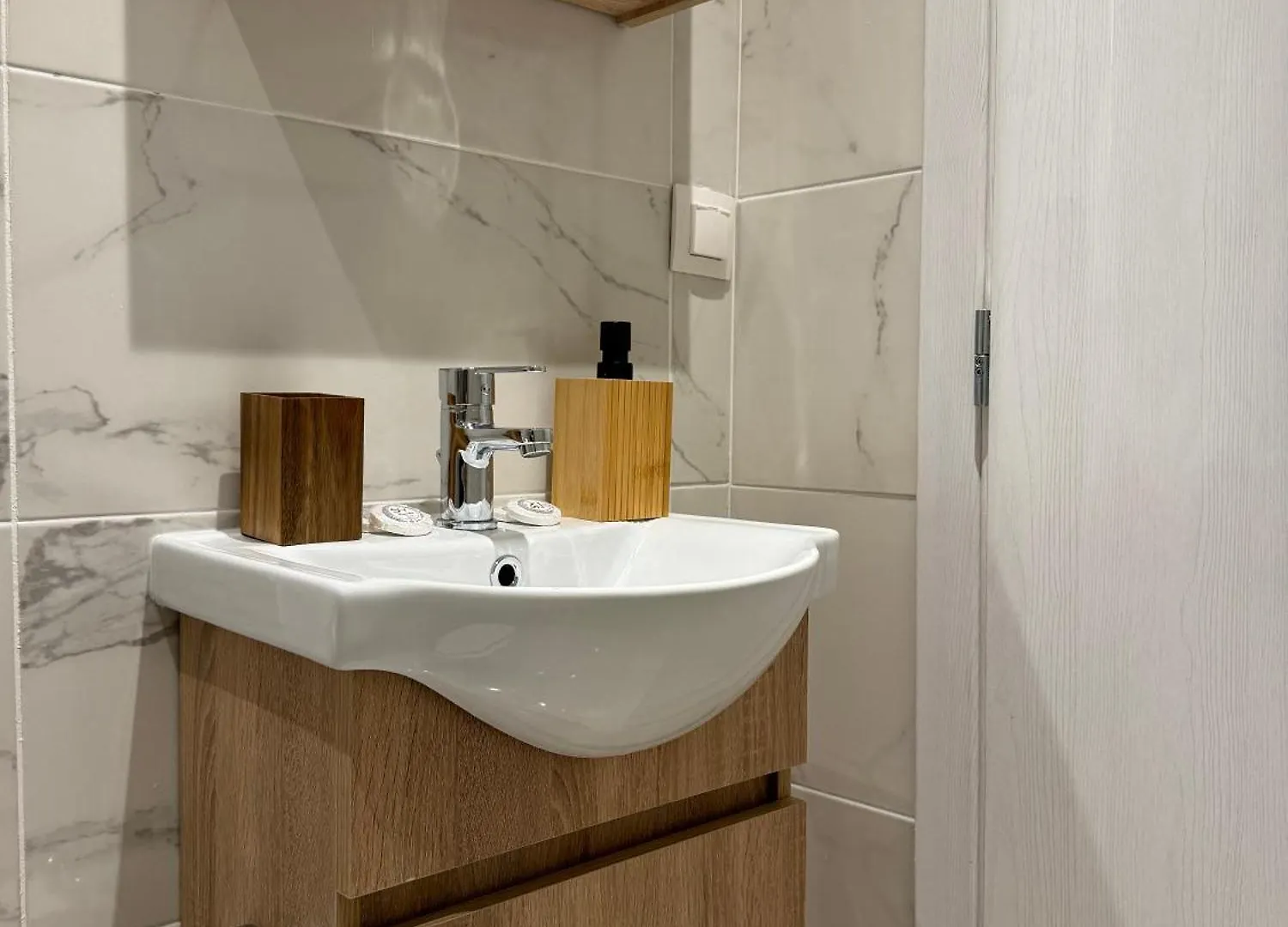 Apartment Private Mini Suite-Netflix Thessaloniki